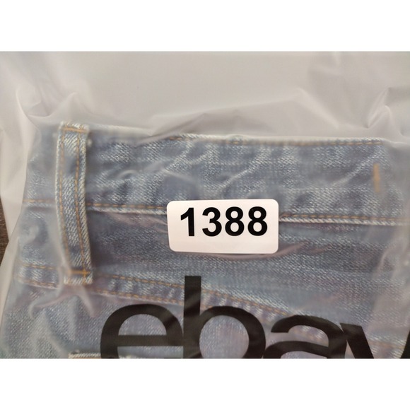 Free People‎ Denim Cutoff Shorts Blue Frayed Hem Button Fly Women Size 25 - Picture 13 of 13